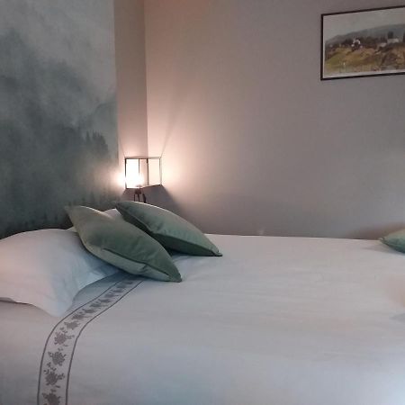 Bed and Breakfast Les Dames-Jeannes Chavot-Courcourt Exterior foto